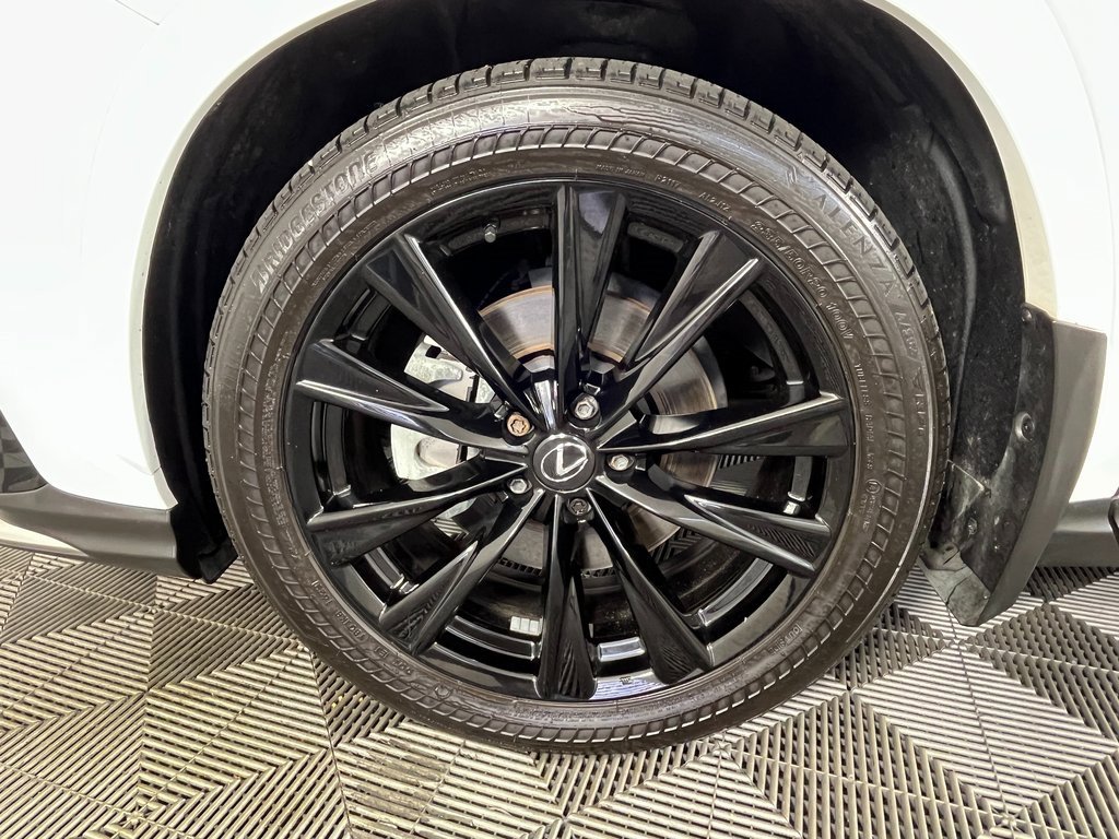 Used 2024 Lexus NX 450h+ F Sport image 13