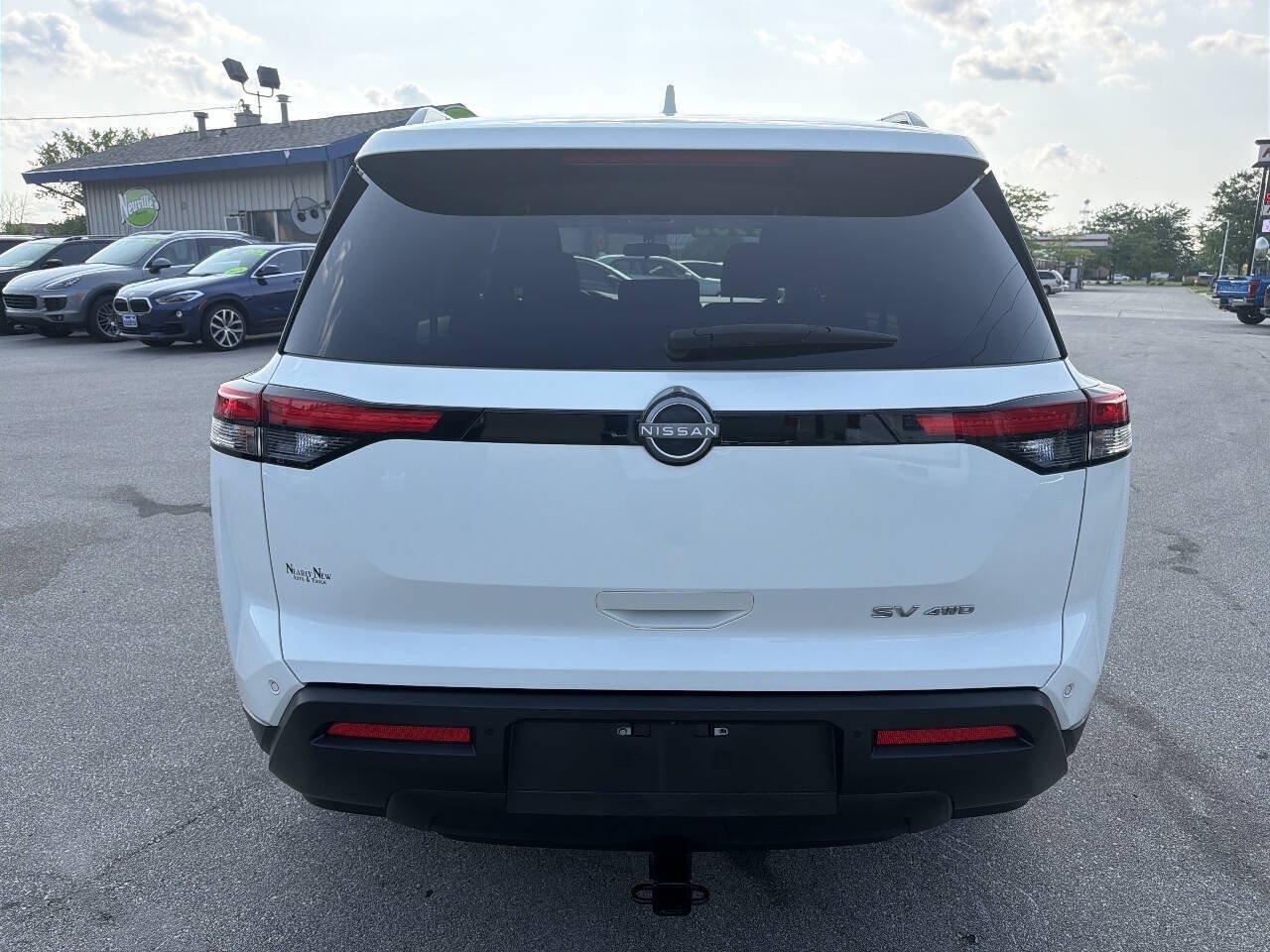 Used 2024 Nissan Pathfinder SV AWD/4WD image 6