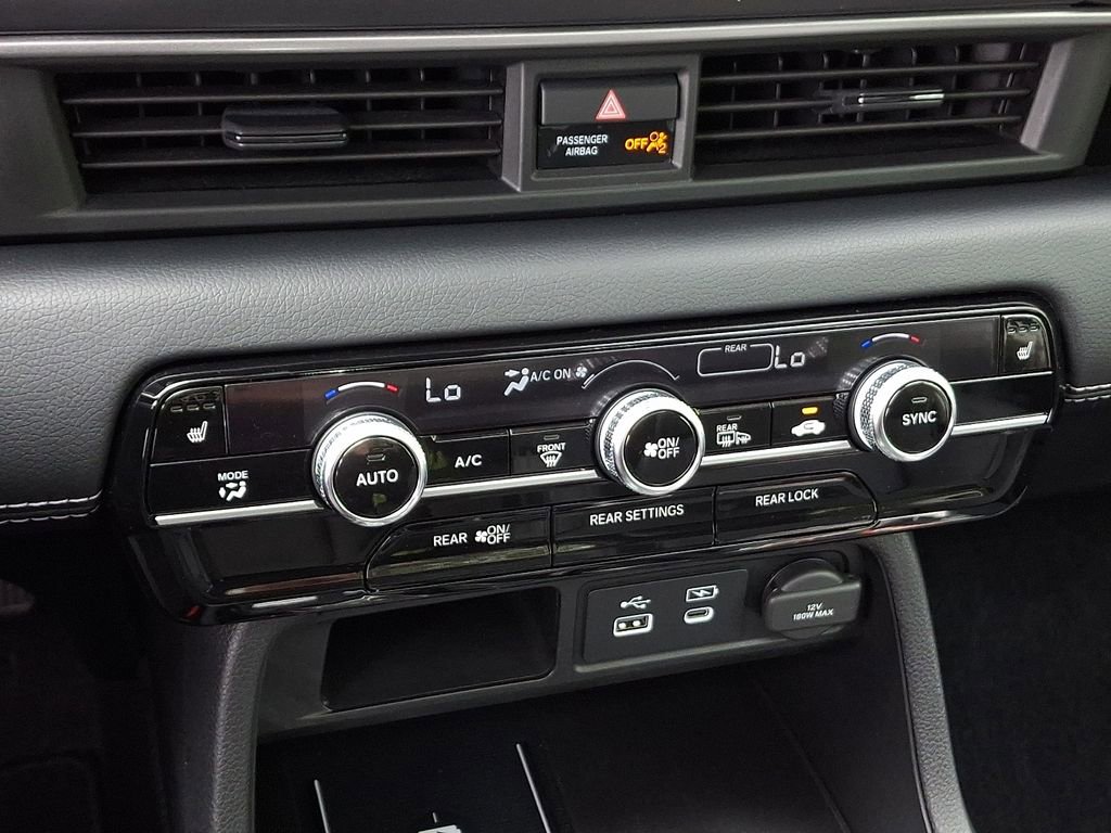 Used 2023 Honda Pilot Touring image 16