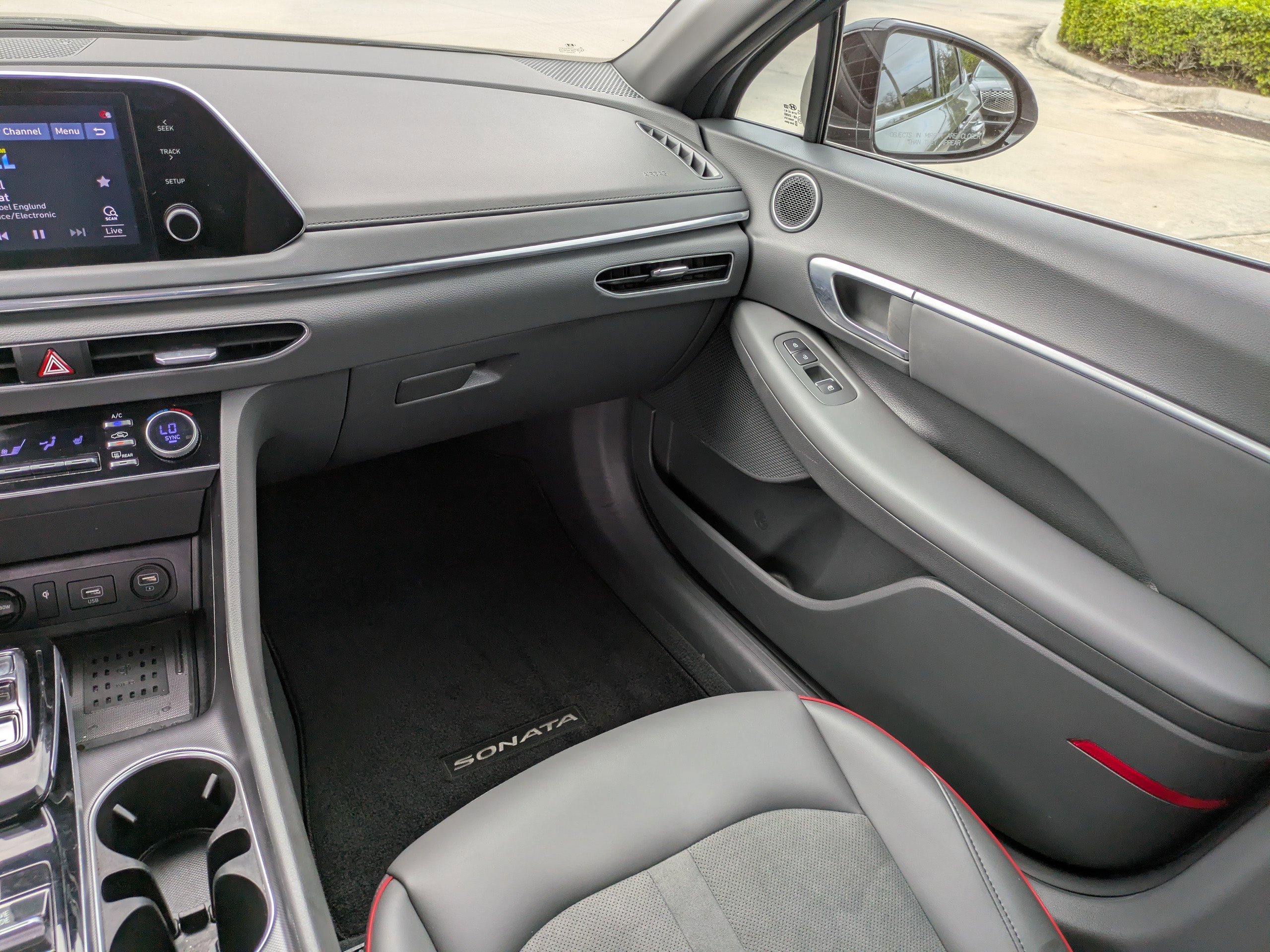 Used 2021 Hyundai Sonata SEL Plus w/ Cargo Package image 13