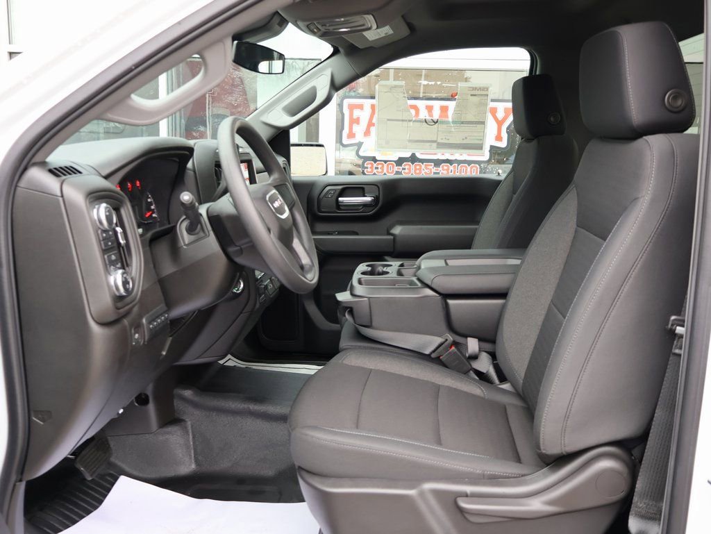 New 2025 GMC Sierra 2500 Pro image 15