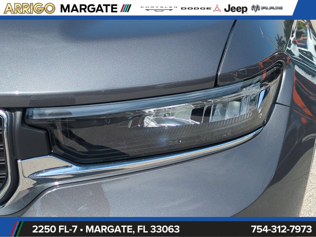 New 2026 Jeep Grand Cherokee L Laredo RWD image 10