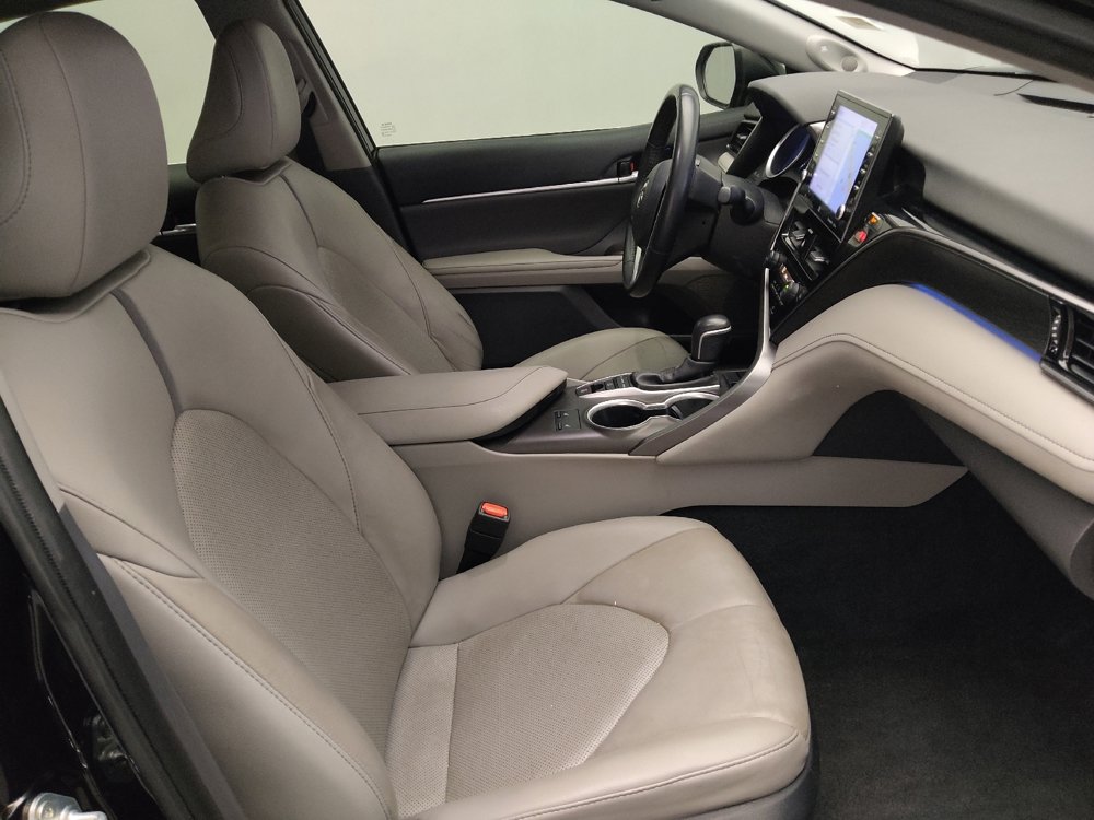 Used 2023 Toyota Camry XLE w/ Navigation Package FWD image 21
