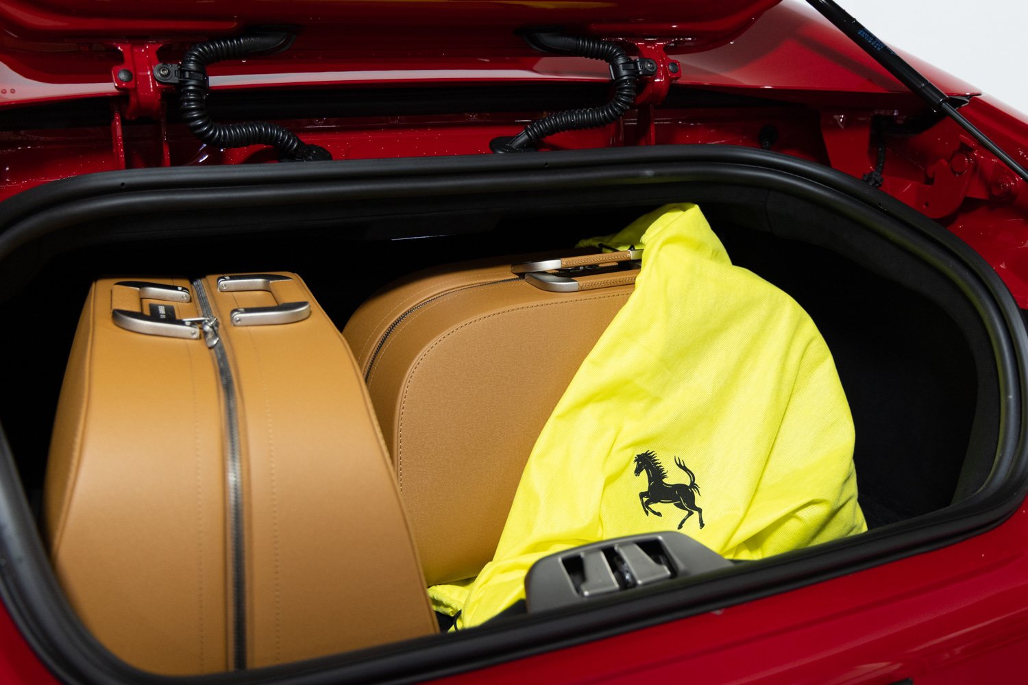 Used 2022 Ferrari 812 GTS RWD image 63