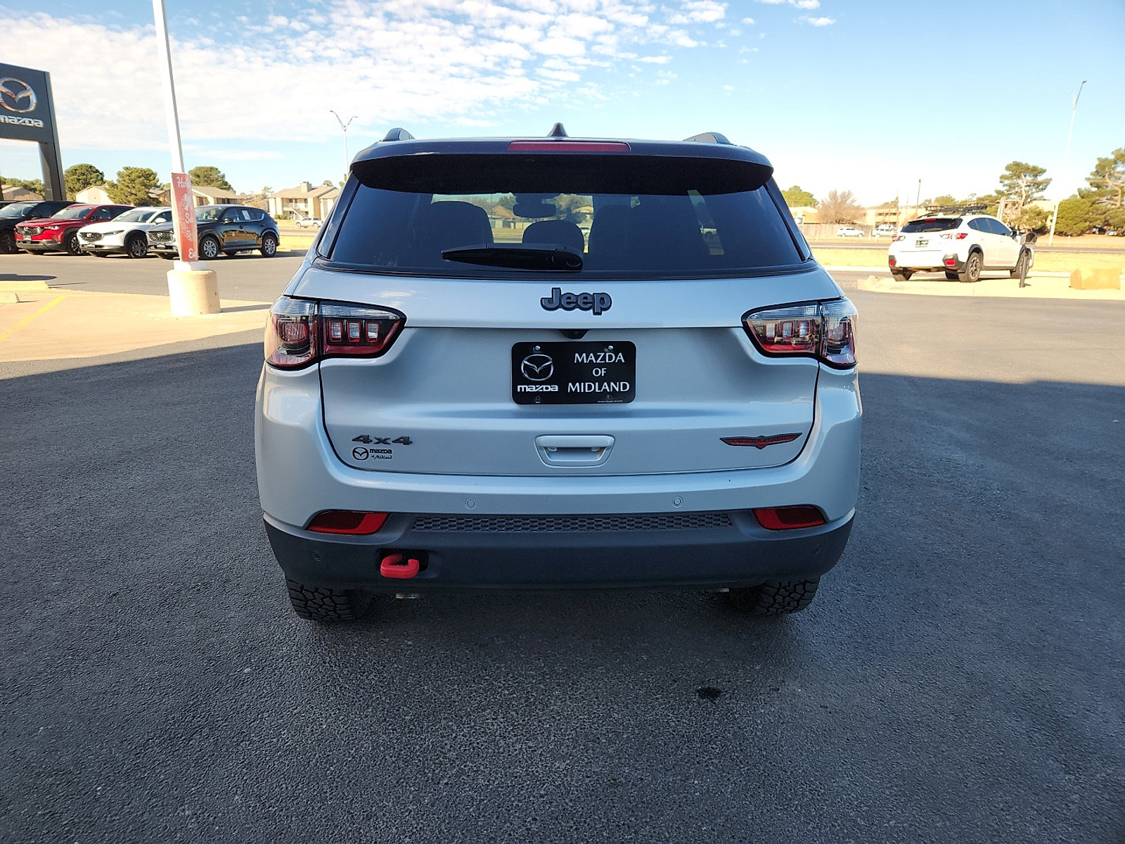 Used 2024 Jeep Compass Trailhawk image 6