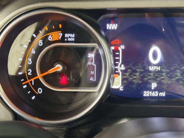 Used 2023 Jeep Wrangler Unlimited Sahara w/ Cold Weather Group AWD/4WD image 13