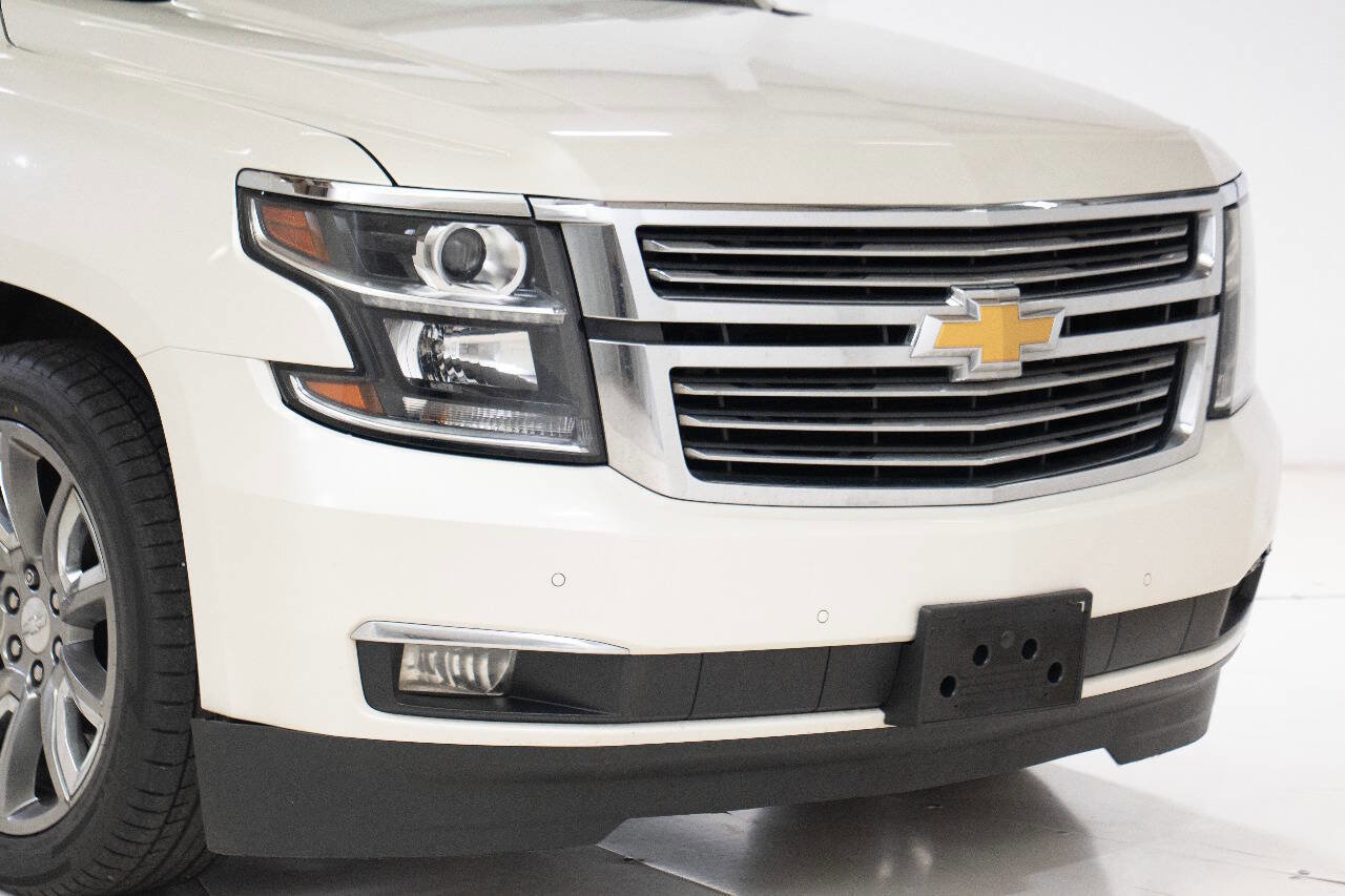 Used 2015 Chevrolet Suburban LTZ image 10