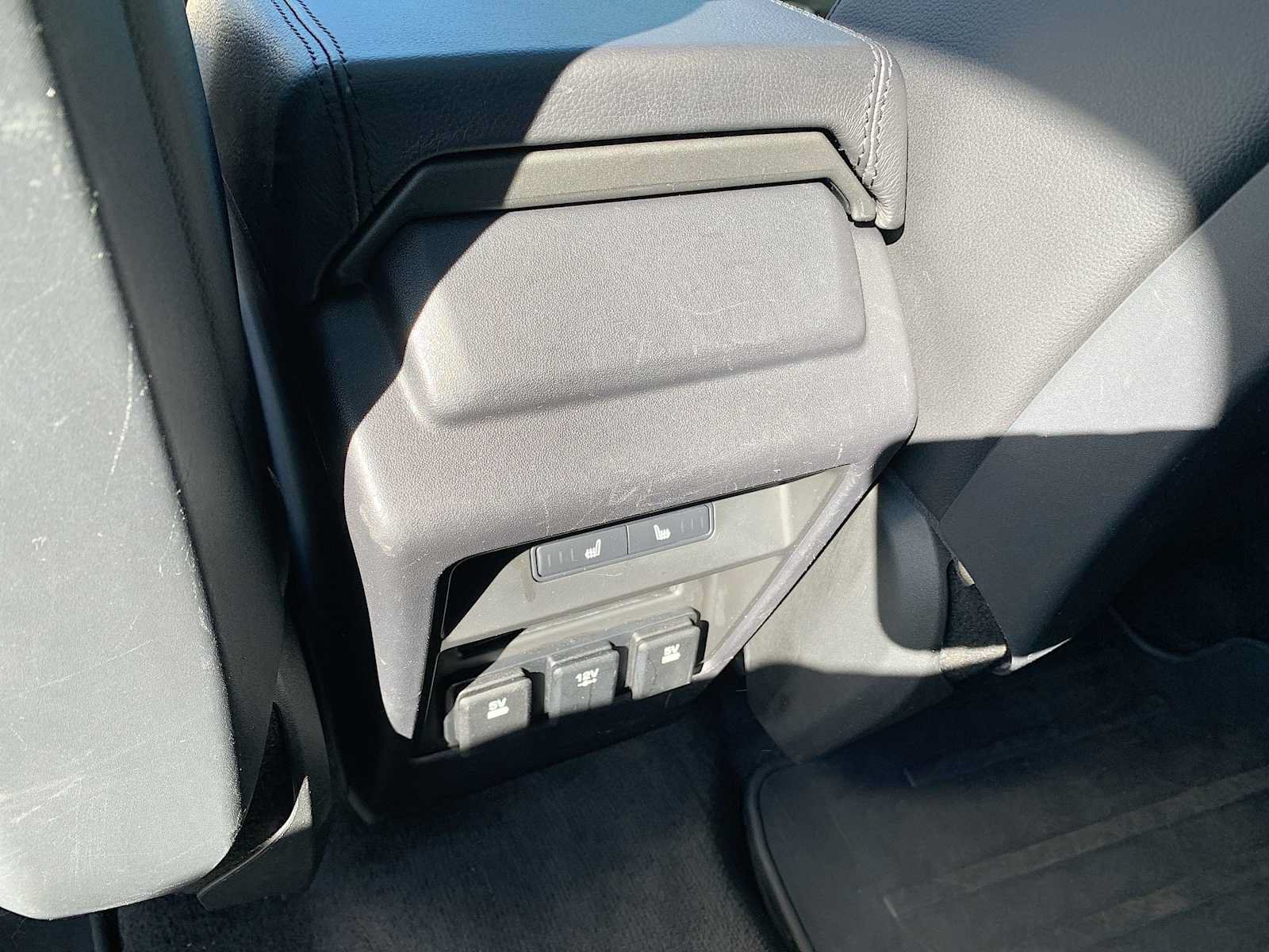 Used 2017 Land Rover Discovery Sport HSE AWD/4WD image 22