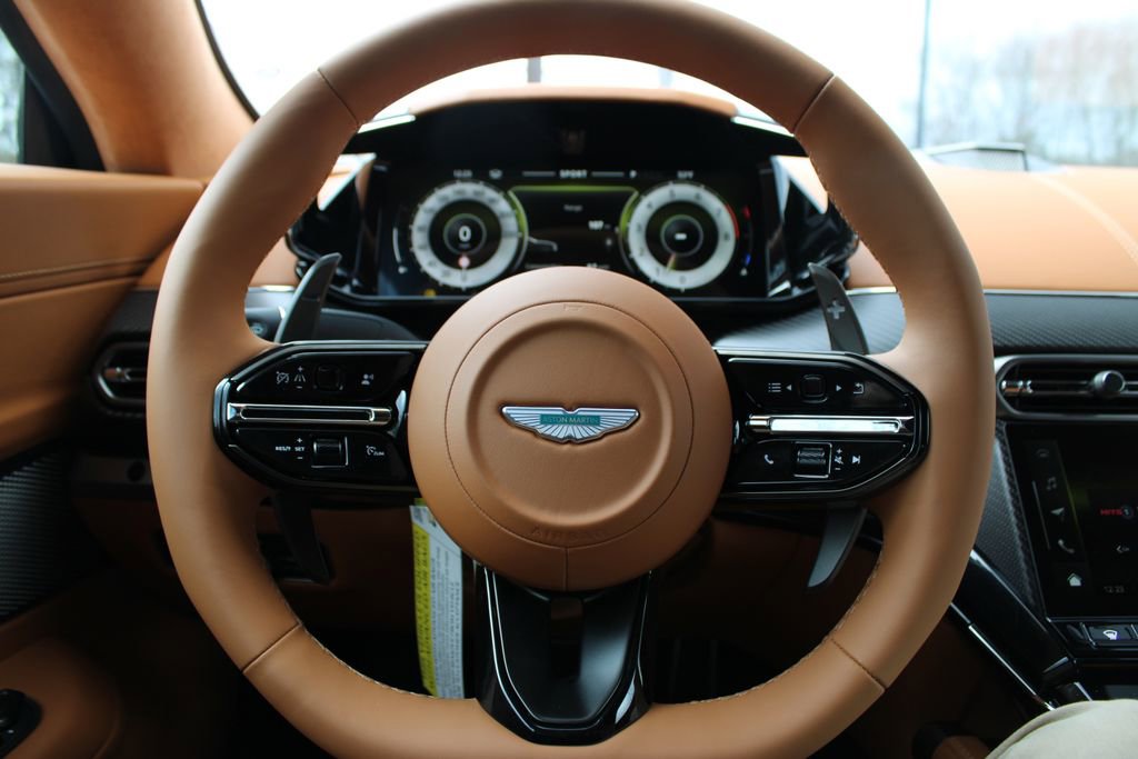 New 2026 Aston Martin V8 Vantage Convertible RWD image 11