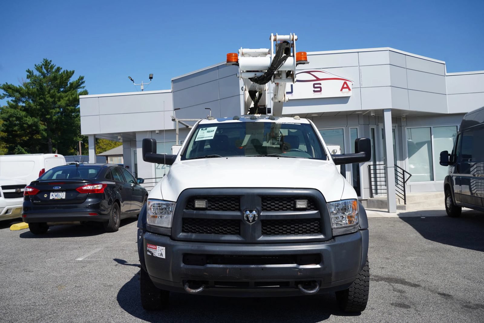 Used 2015 RAM 5500 Tradesman w/ Cold Weather Group AWD/4WD image 5