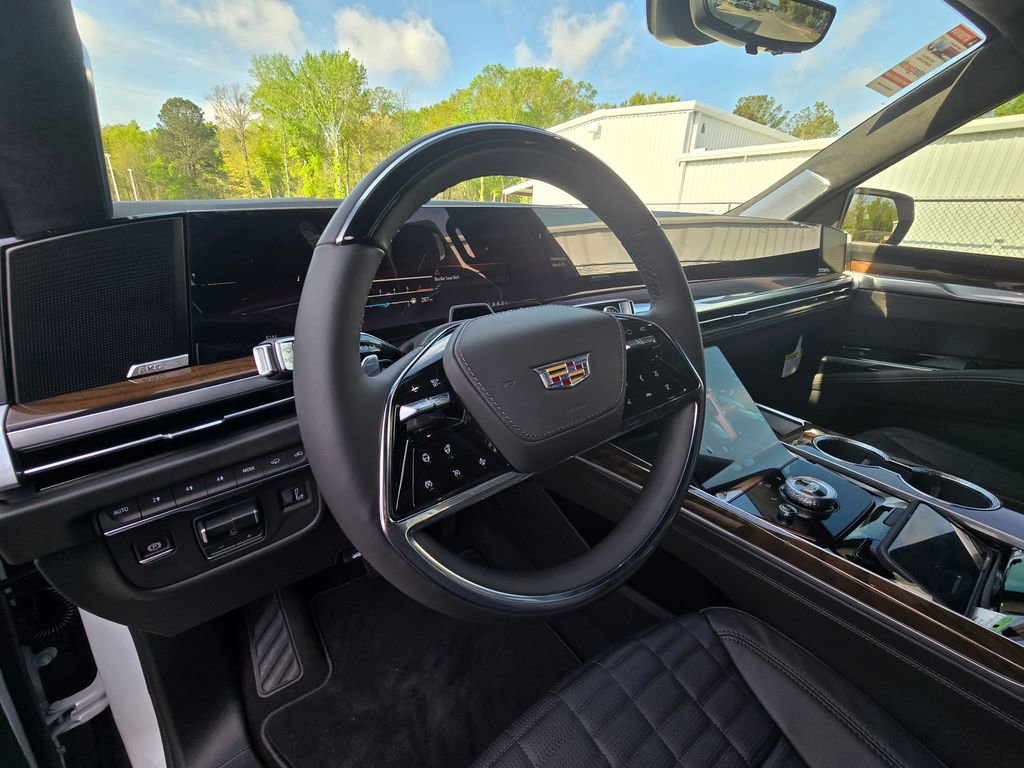 New 2026 Cadillac Escalade ESV Platinum Sport w/ LPO, ONYX Package image 13