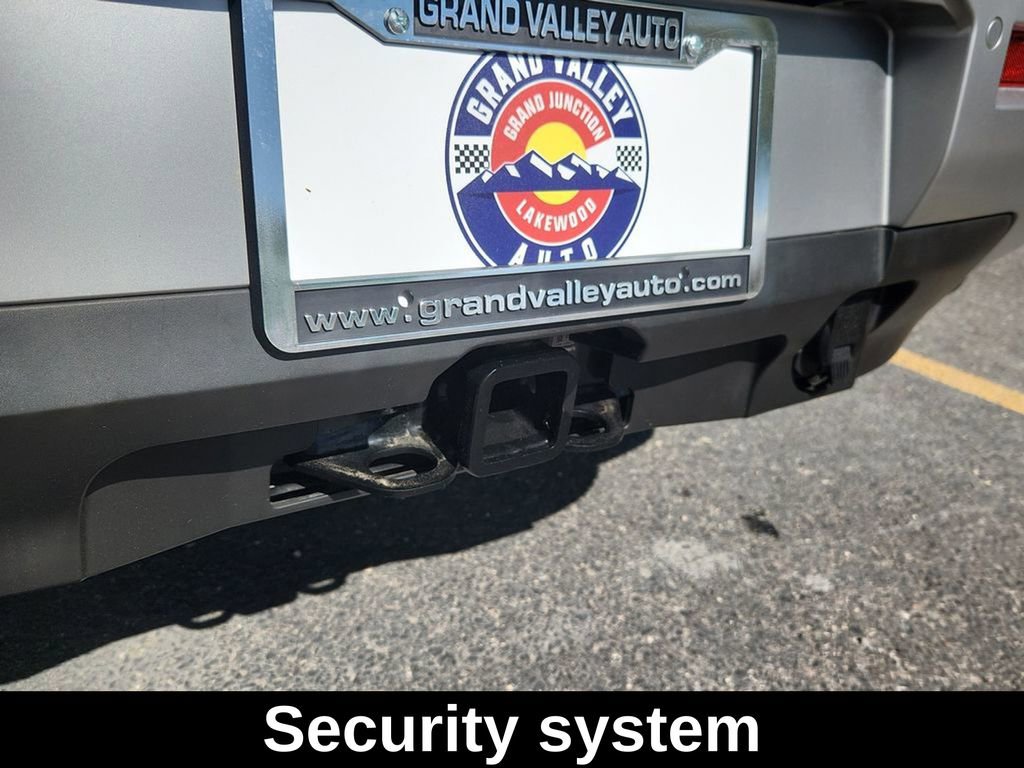 Used 2022 Nissan Pathfinder Platinum w/ Lighting Package (N93) image 15