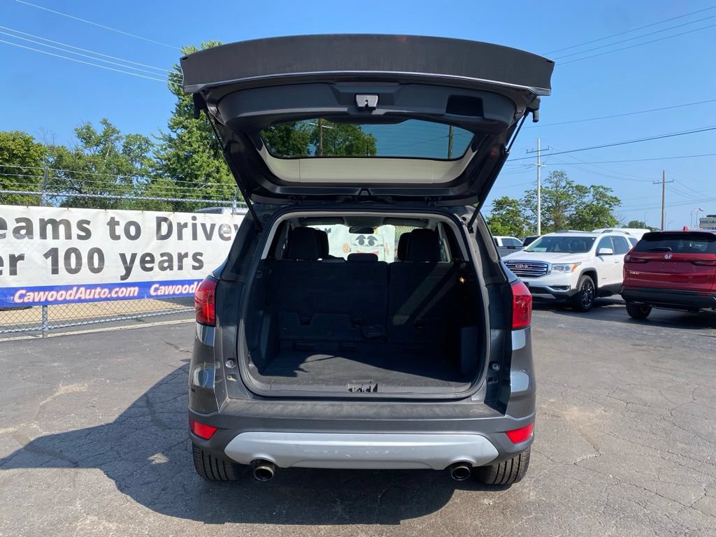 Used 2019 Ford Escape SE AWD/4WD image 4