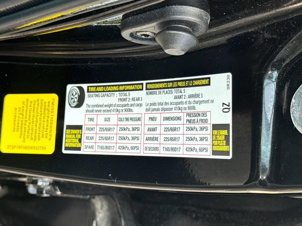 Used 2025 Toyota RAV4 XLE AWD/4WD image 48