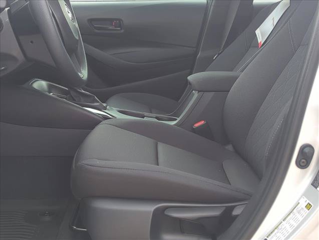 Certified 2025 Toyota Corolla LE w/ Convenience Package FWD image 17