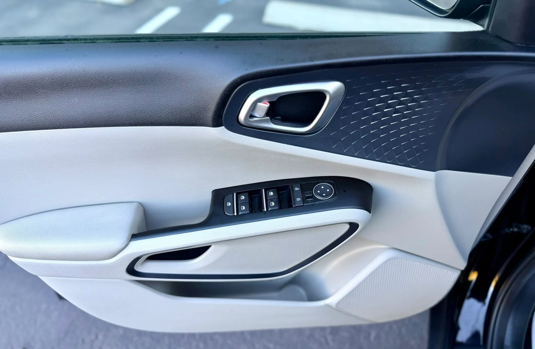 Used 2022 Kia Soul EX image 11