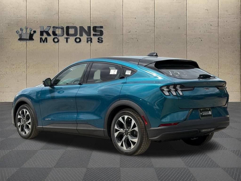 New 2026 Ford Mustang Mach-E Select w/ Comfort Package Lite RWD image 6