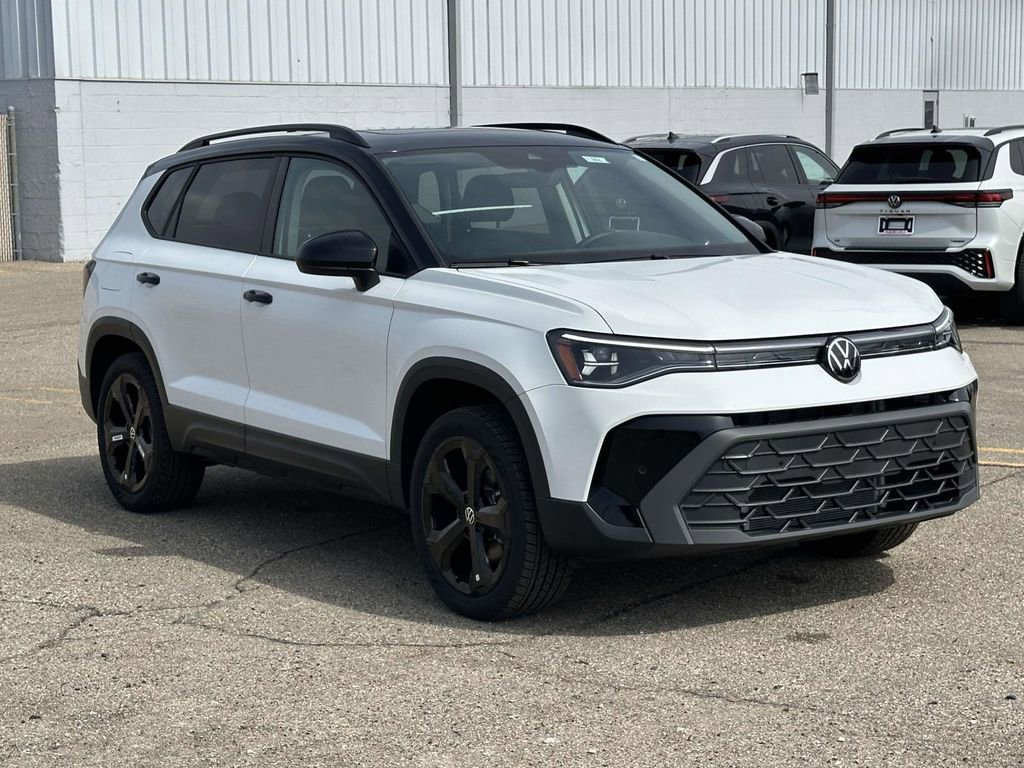 New 2025 Volkswagen Taos SE AWD/4WD image 5