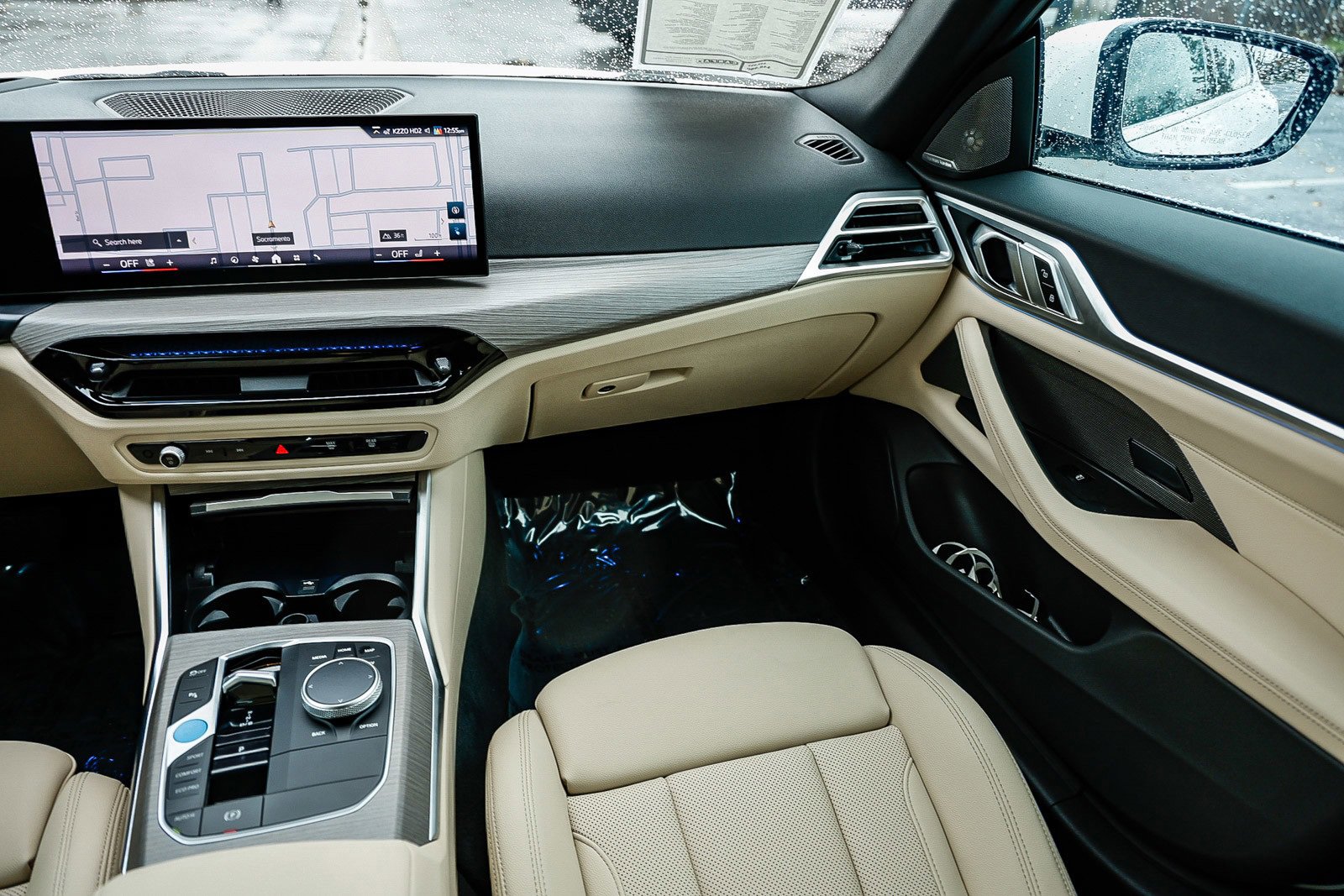 Used 2025 BMW i4 eDrive40 w/ Premium Package image 15