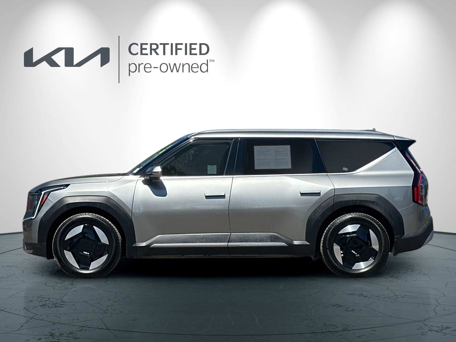 Certified 2024 Kia EV9 Wind AWD/4WD image 7