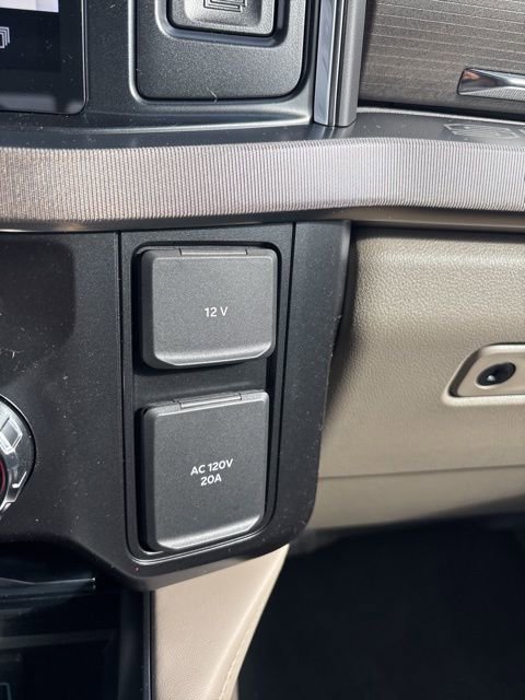 New 2026 Ford F350 Platinum w/ Platinum Plus Package image 38