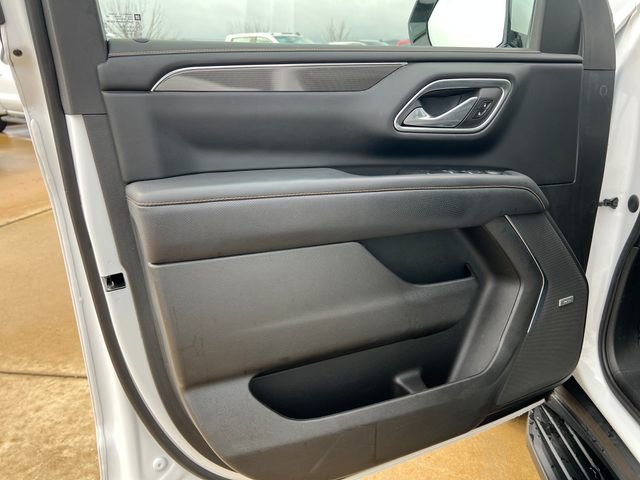 Used 2023 GMC Yukon XL AT4 w/ Technology Package image 10