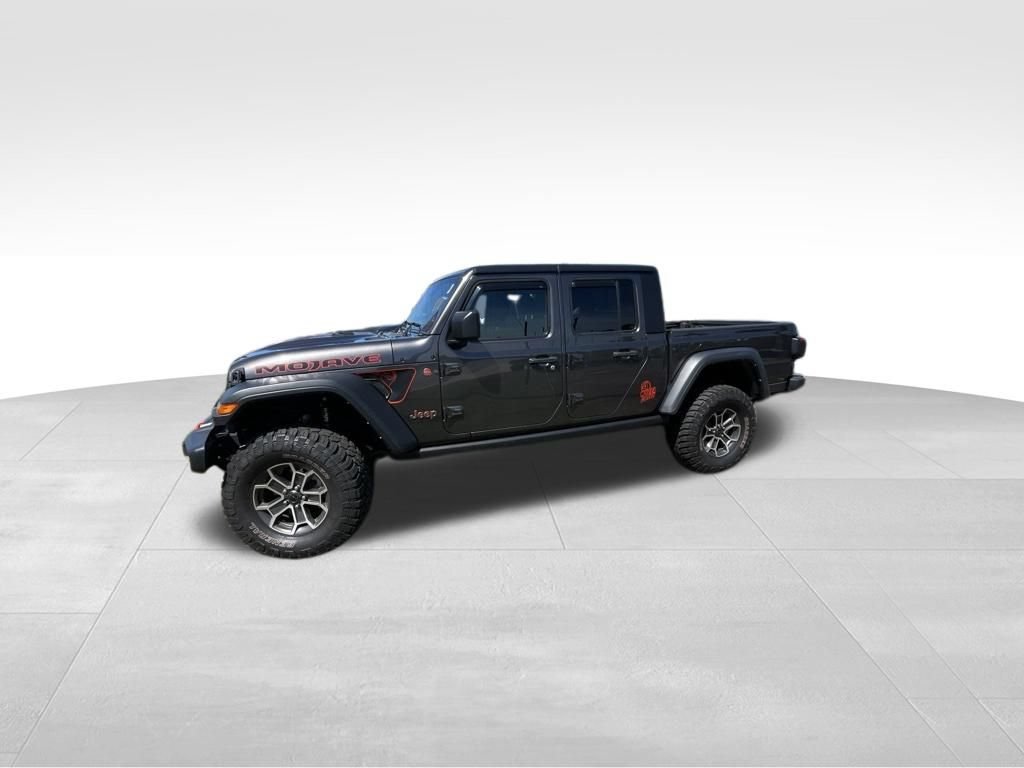 Used 2024 Jeep Gladiator Mojave w/ Technology Group AWD/4WD video 2