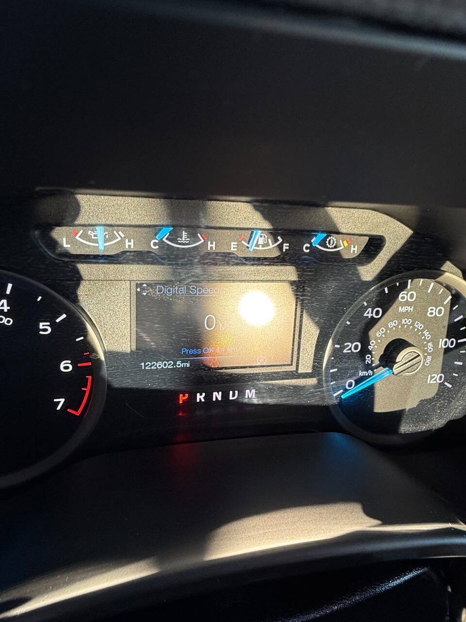 Used 2019 Ford F150 XLT w/ Equipment Group 302A Luxury AWD/4WD image 18