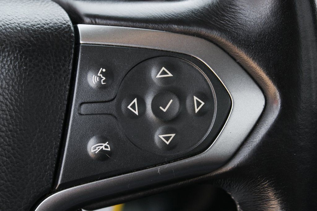 Used 2016 Chevrolet Silverado 1500 LT w/ LT Convenience Package image 20