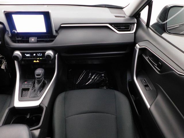 Used 2024 Toyota RAV4 LE image 36