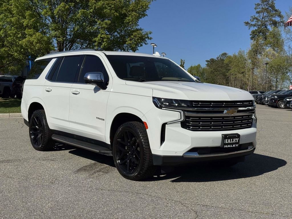 Used 2021 Chevrolet Tahoe Premier w/ Premium Package AWD/4WD image 2