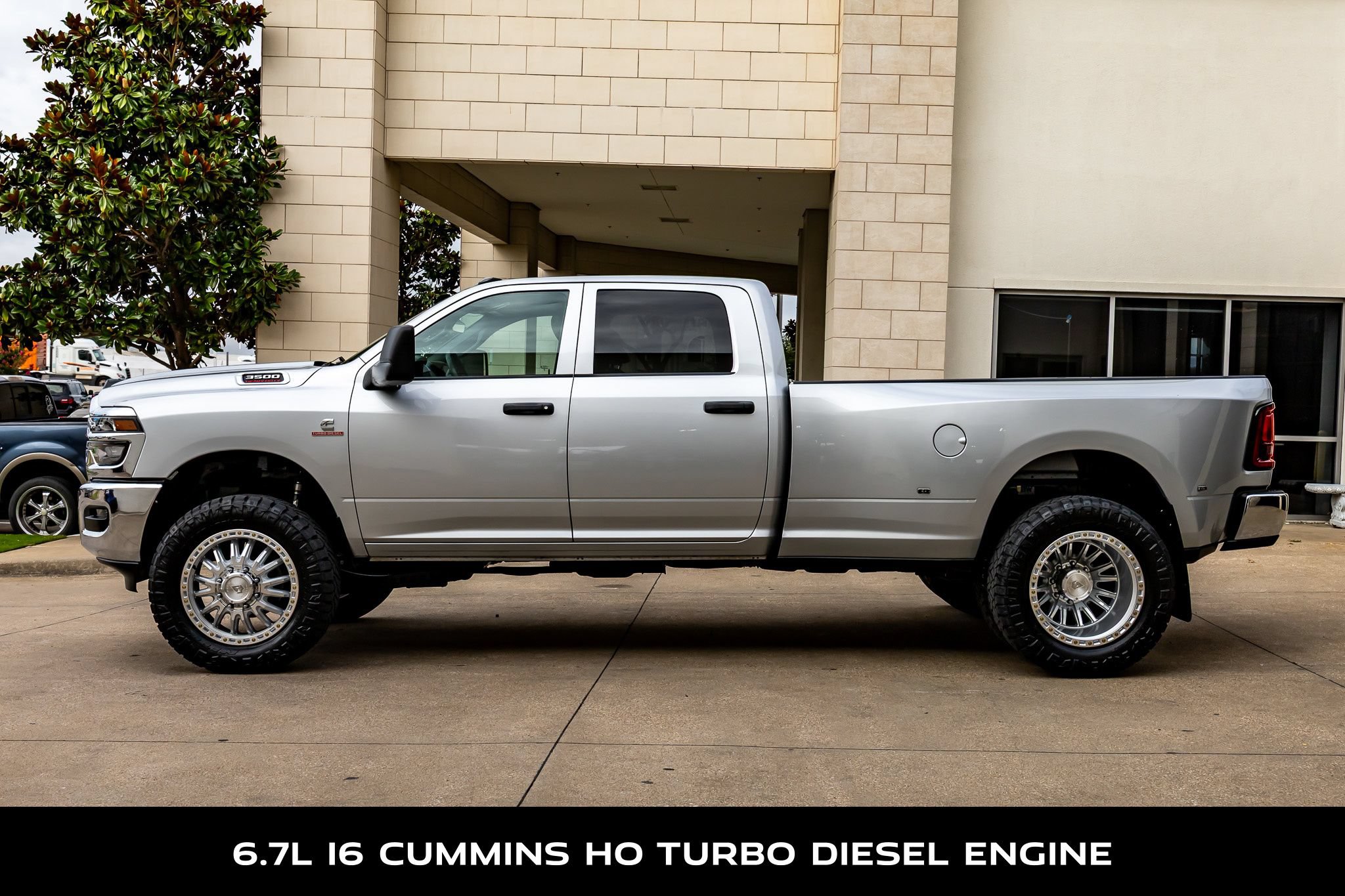 Used 2026 RAM 3500 Tradesman w/ Chrome Appearance Group A AWD/4WD image 6