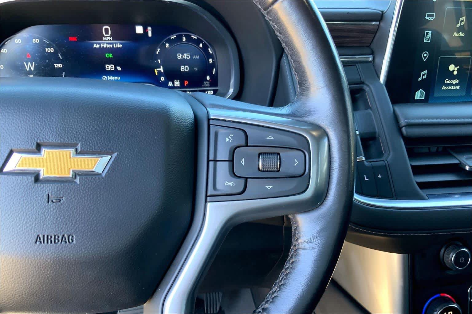 Used 2022 Chevrolet Suburban LT w/ LT Signature Package AWD/4WD image 24