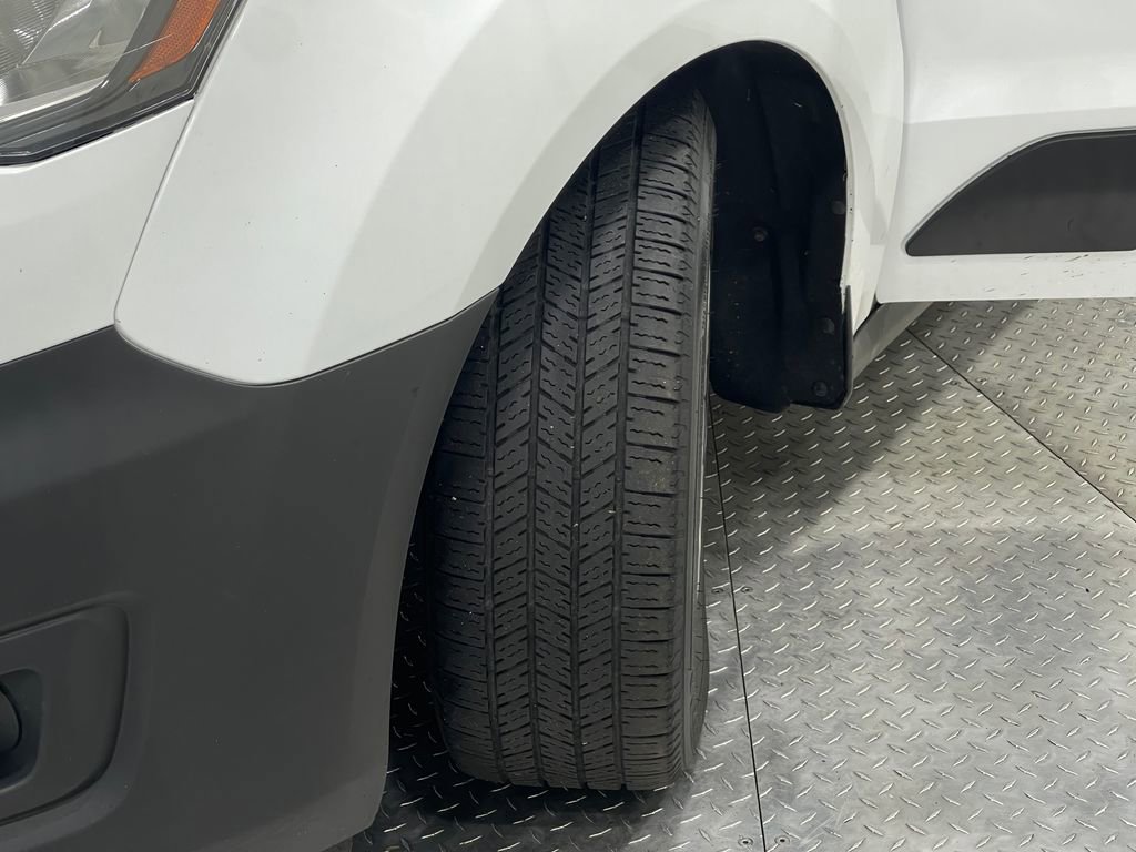 Used 2020 Ford Transit Connect XL image 34