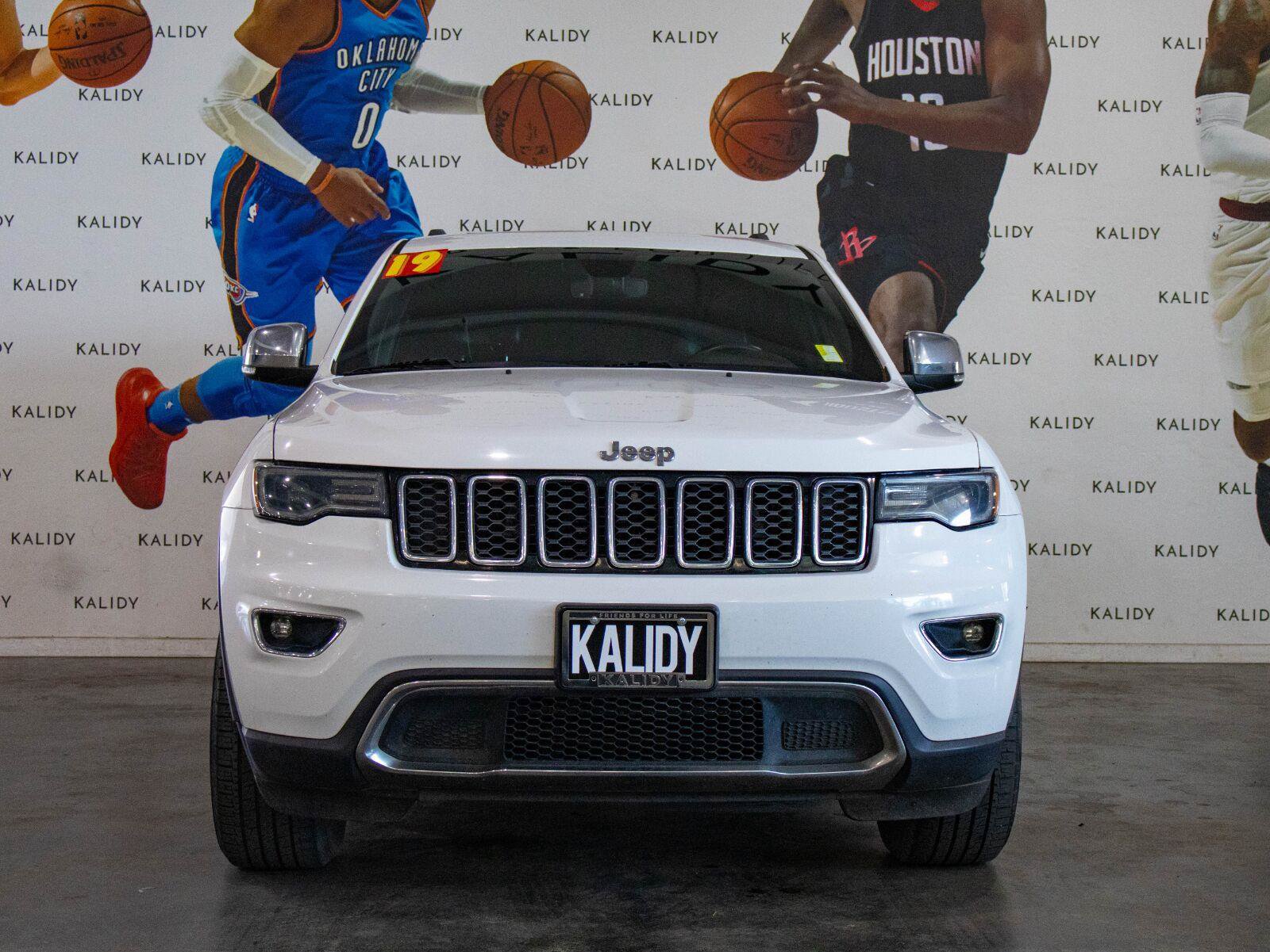 Used 2019 Jeep Grand Cherokee Limited w/ Luxury Group II RWD image 21