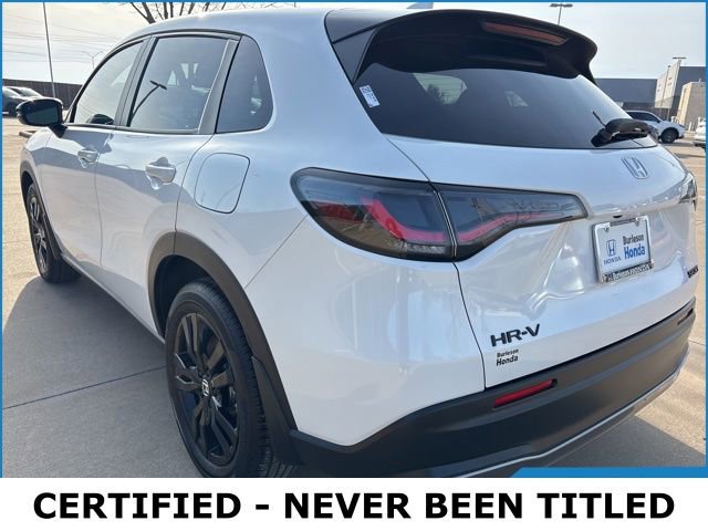 Used 2026 Honda HR-V Sport image 4