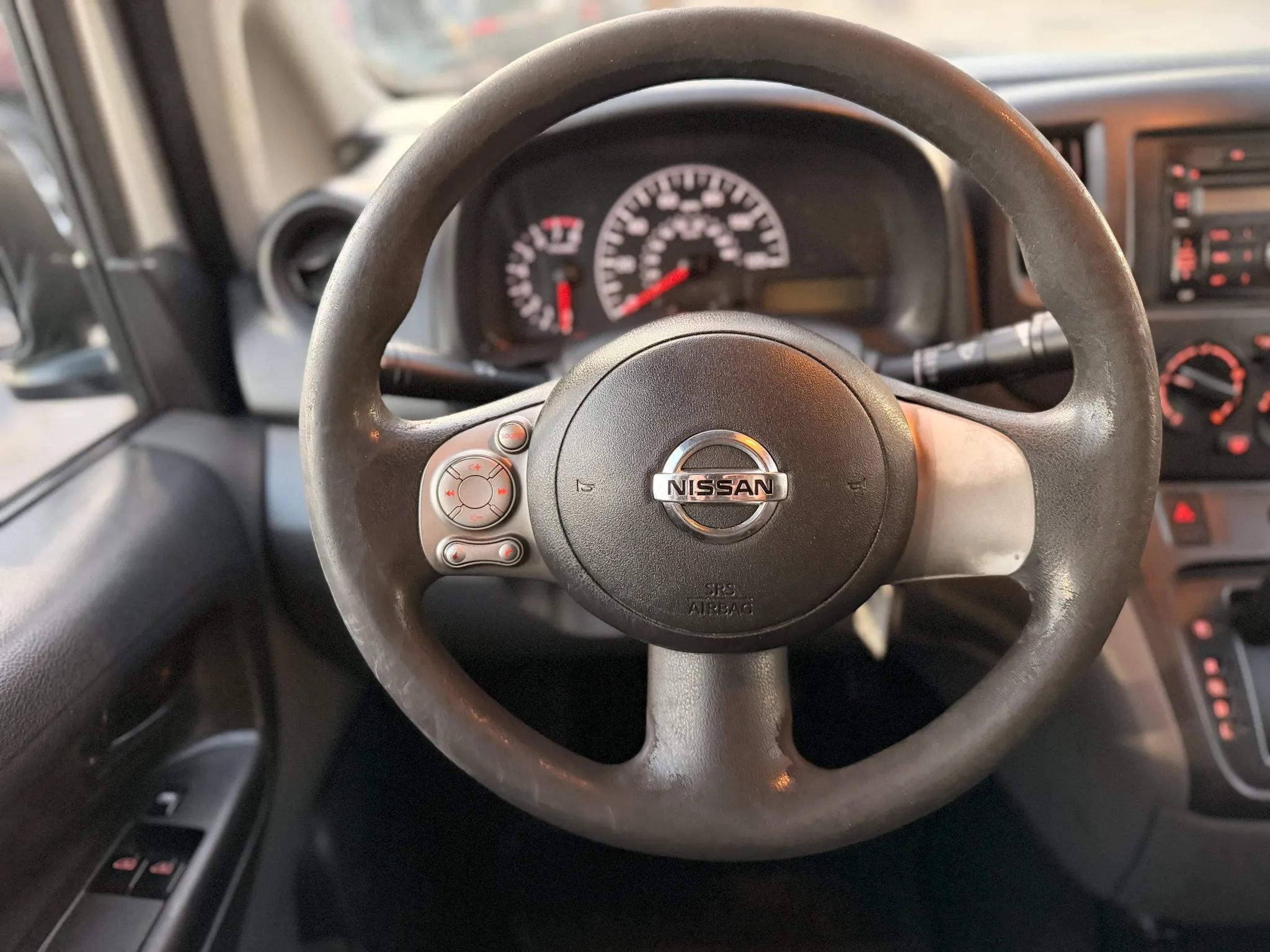 Used 2015 Nissan NV200 S w/ Back Door Glass Package FWD image 29