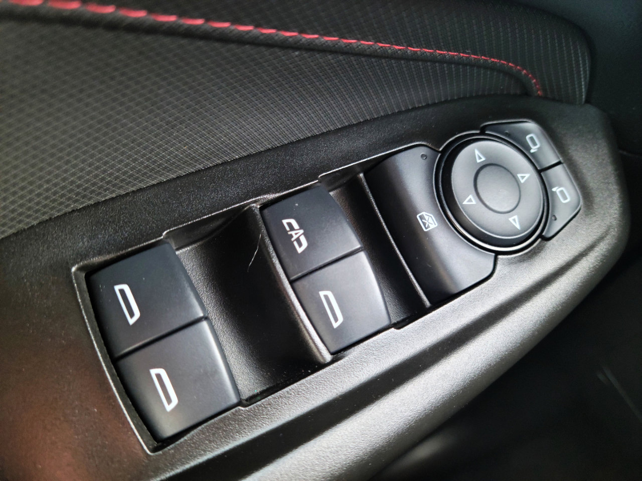 Used 2023 Chevrolet TrailBlazer RS w/ Convenience Package image 15