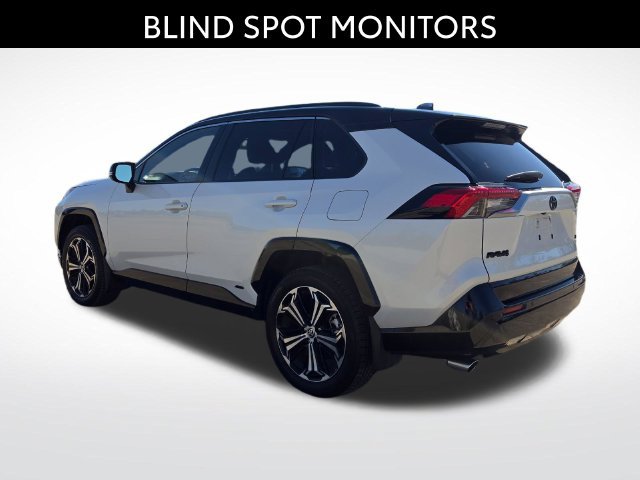 Used 2025 Toyota RAV4 XSE w/ Premium Package AWD/4WD image 3