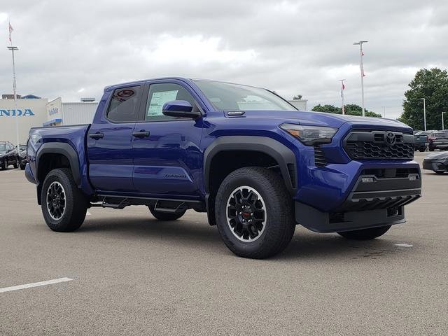 New 2025 Toyota Tacoma TRD Off-Road image 3