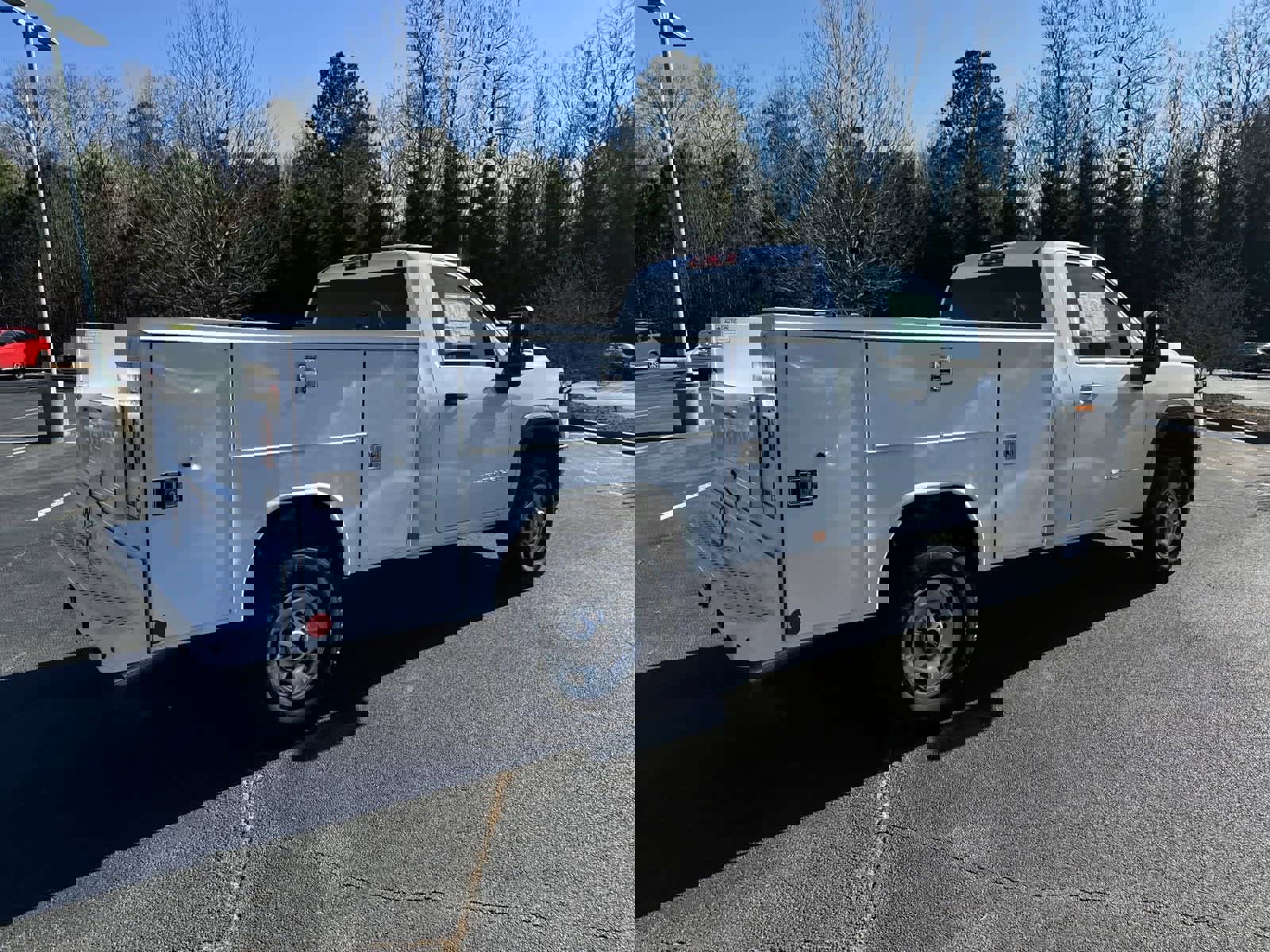 New 2025 GMC Sierra 2500 Pro w/ Convenience Package image 16