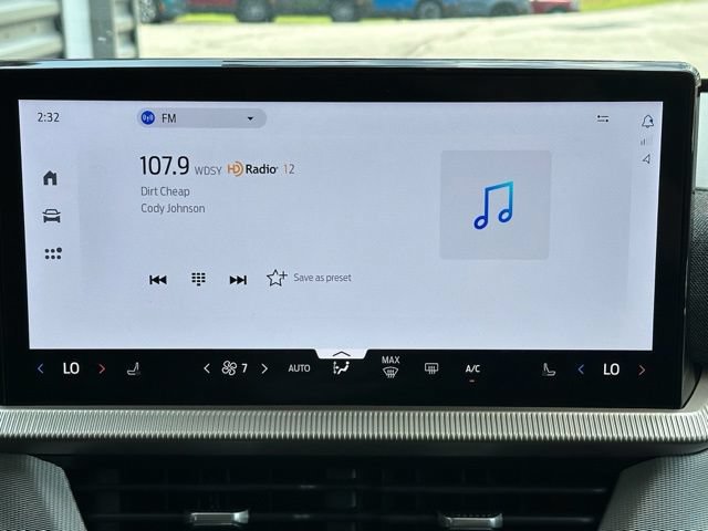 New 2026 Ford Explorer Active AWD/4WD image 12