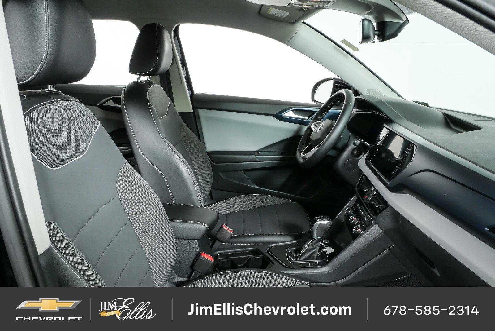 Used 2023 Volkswagen Taos SE FWD image 22