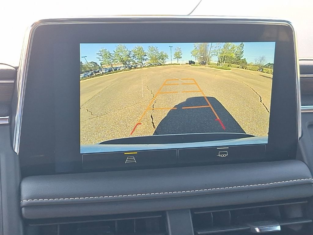 Certified 2024 Chevrolet Suburban Premier image 40