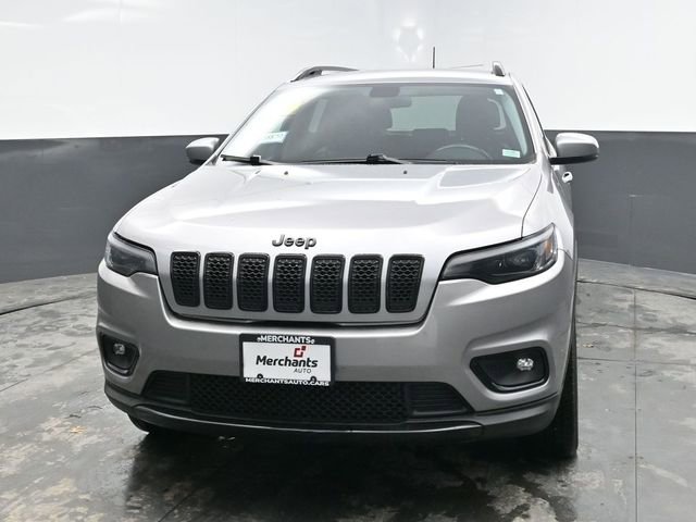 Used 2019 Jeep Cherokee Latitude Plus image 2