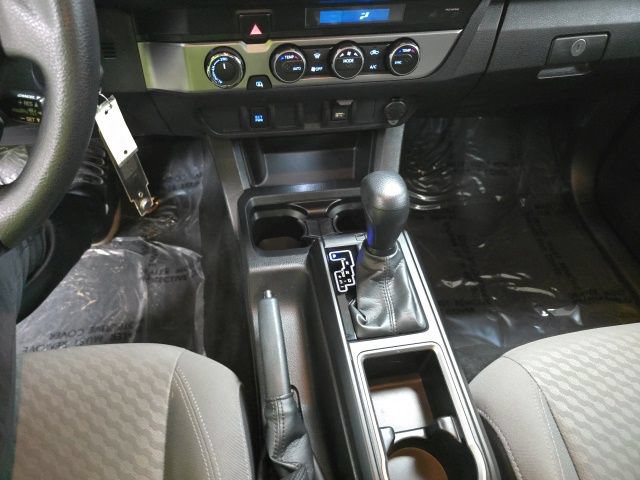 Used 2023 Toyota Tacoma SR AWD/4WD image 13