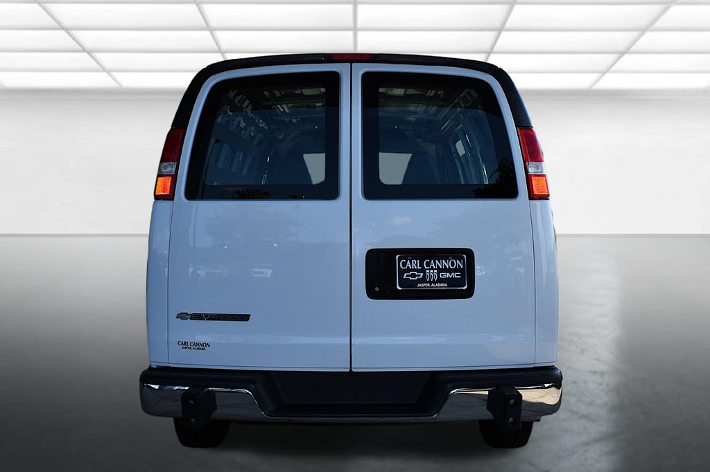 Used 2021 Chevrolet Express 2500 w/ Driver Convenience Package RWD image 8