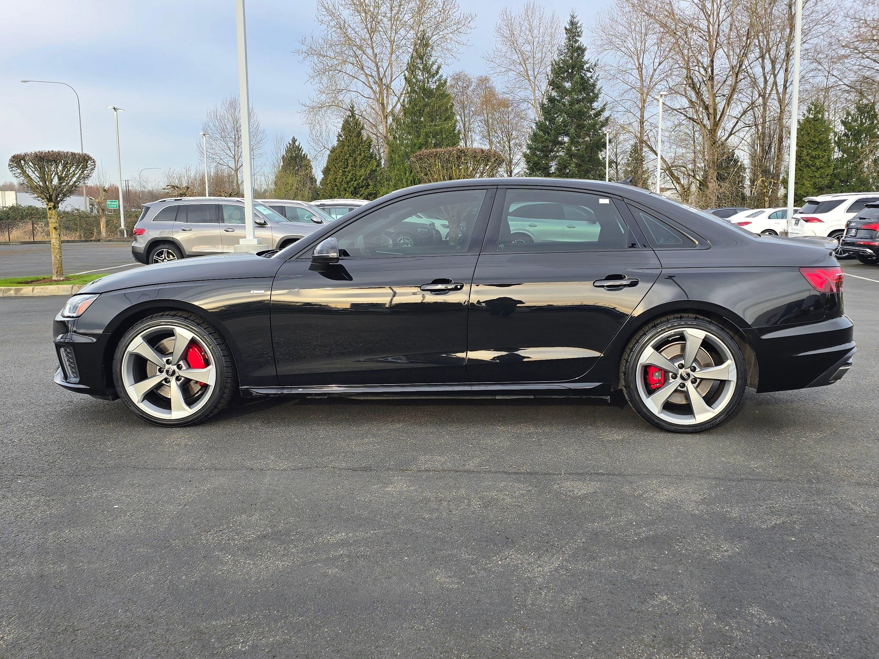 Used 2023 Audi A4 2.0T Premium Plus w/ Premium Plus Package image 3