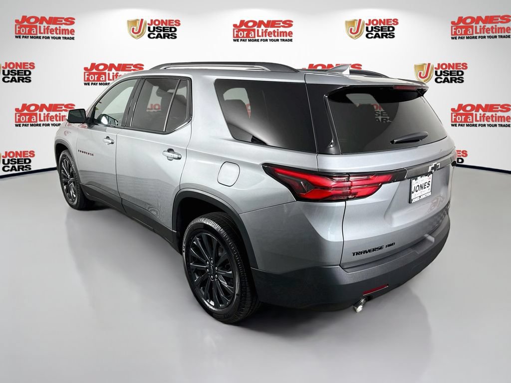 Used 2023 Chevrolet Traverse RS AWD/4WD image 2