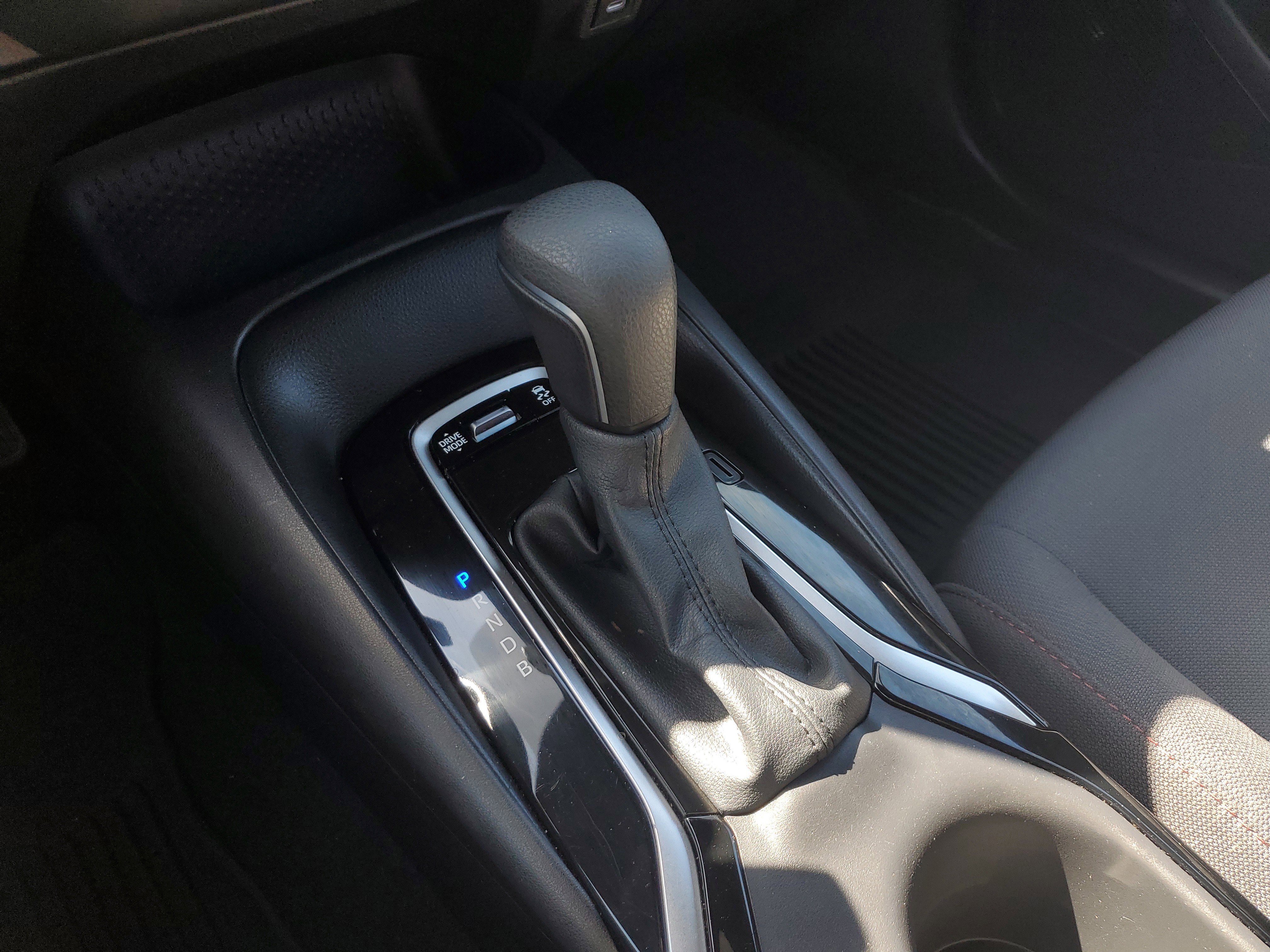 Used 2025 Toyota Corolla SE image 22